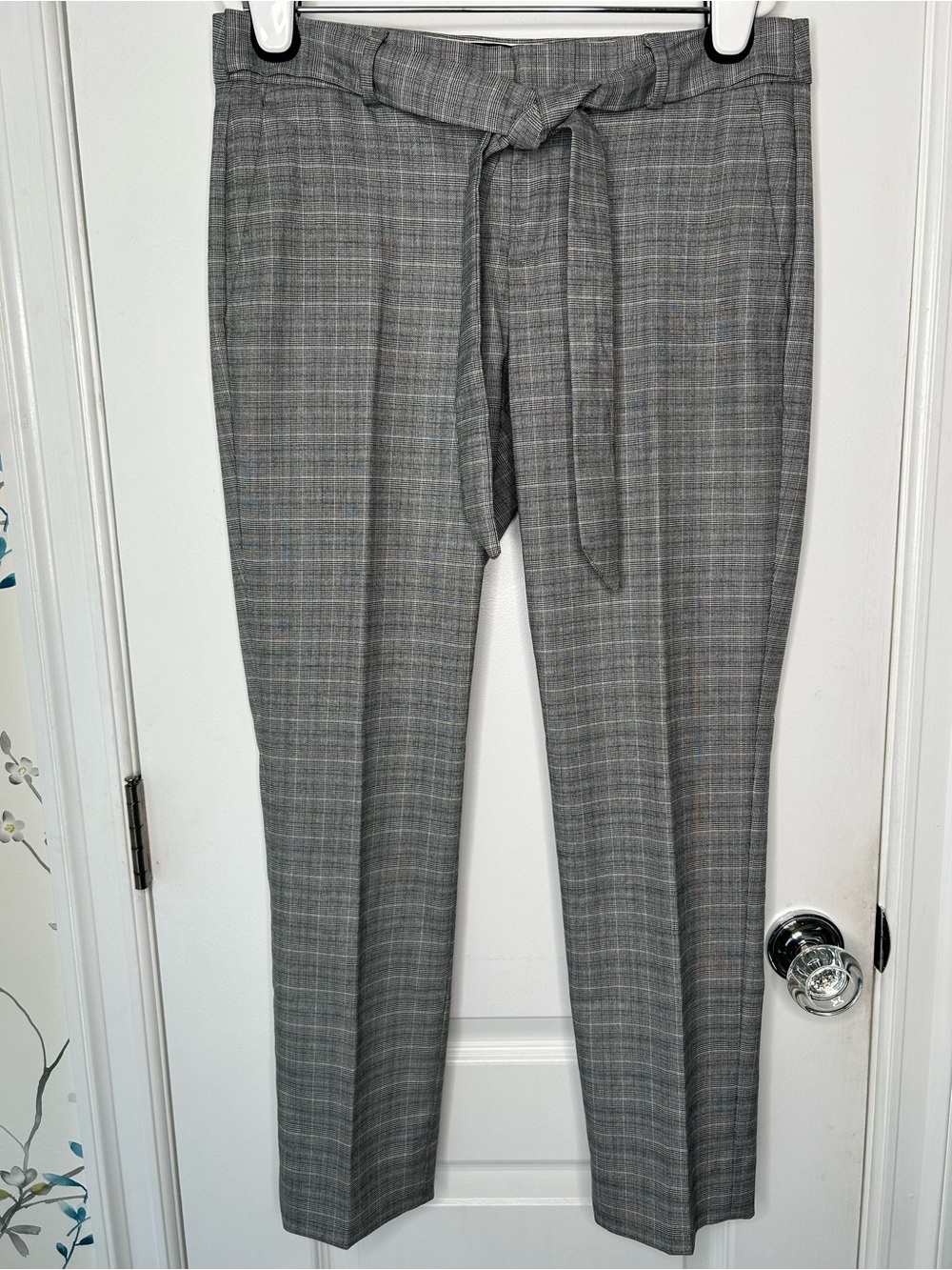 Banana Republic Avery ankle pants. Women’s size 2.